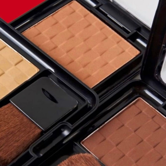 *3/15* NEW Black Radiance Natural Matte Foundation Powder Bronze Glow 8606A - Picture 6 of 10